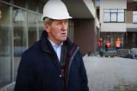 "Київмiськбуд" перезапустить будiвництво об'єктiв чергами