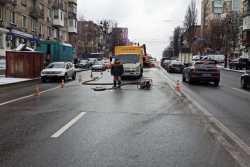 Каналiзацiйний колектор на вулицi Вадима Гетьмана буде з сучасних матерiалiв