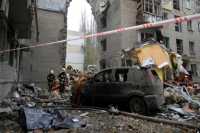 Сотрудники "Николаевоблэнерго" работают в бронежилетах