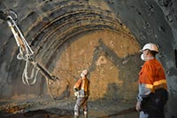 Бескидский тоннель пройден уже почти наполовину