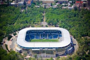 Одесский стадион оставили под арестом