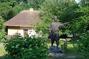 За ремонт шевченковских памятников переплатили 4 млн. грн.