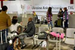 Как в Берлине решают проблему размещения украинских беженцев