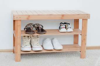 Оновлення взуттєвої дерев'яної тумби