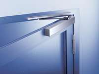 Как правильно выбрать и установить дверной доводчик