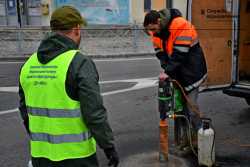 На мосту у Теребовлi перевiрили асфальтобетон i розмiтку