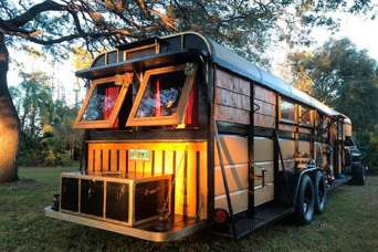 Строительные курьезы: как из цыганской кибитки сделать роскошные апартаменты. Фото