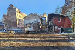 У Львовi розiбрали завали кiнотеатру