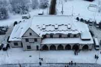 В Ивано-Франковской области обновили старую ж/д станцию