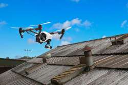 В США создан дрон для монтажа битумной черепицы