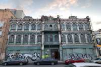 На киевском памятнике не разрешили надстроить этажи