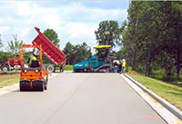 К 1 сентября на части пр. Победы в Киеве будет уложен асфальтобетон