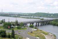 Столица Украины вечером с птичьего полета. Развязка на мосту Патона