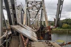 Iнфраструктуру вiдновлюють навiть в умовах постiйних росiйських атак