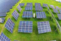 К декабрю завершится строительство самой большой солнечной станции в стране