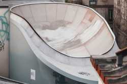 Искусственный интеллект создал незаметные скетйпарки