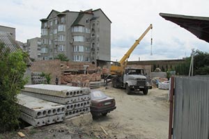 Суд разрешил вести скандальное строительство в Луцке