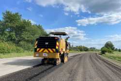 Дороги Iвано-Франкiвщини приводять до ладу