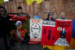 Как США и Европа помогают Украине