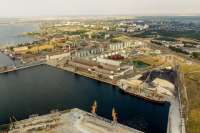 Незаконное строительство склада в порту обернулось штрафом