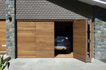 Все виды гаражных ворот. Фото и видео