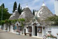 Мировые сокровища культуры. Альберобелло, столица трулли. Италия. Видео