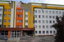 В Тростянцi вiдновлюють полiклiнiку, яку обстрiляла русня