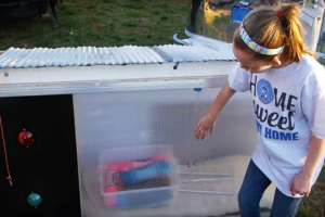 Пятиклашка построила энергоэффективный домик за $10