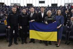 Премию Сахарова дали всему несокрушимому украинскому народу