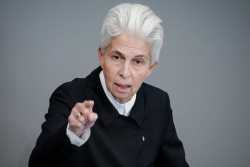 Шольца раскритиковали за отказ передать танки Киеву