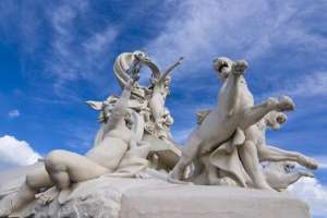 Почему на одесских домах так много масонской символики