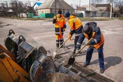У Харковi литим асфальтом вiдремонтували 3,5 тис. кв. м ям