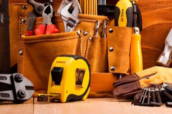 Какие инструменты можно подарить мужчине к празднику. Фото