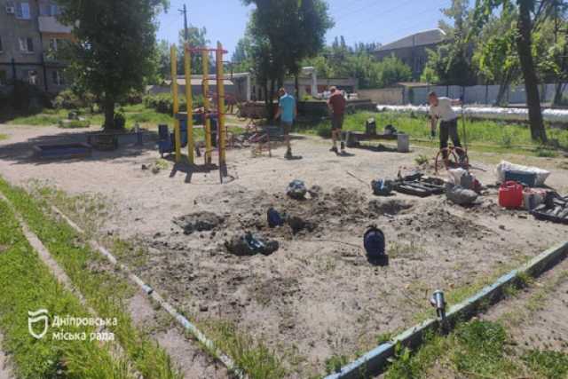 У Днiпрi оновлять 70 дитячих та спортивних майданчикiв