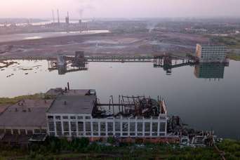 Как целый российский город проваливается под землю. Видео