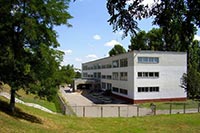 В Полтаве нахимичили с ремонтом училища