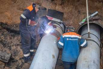 50% київських зварювальникiв захищають країну