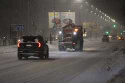 Львiв закупить нову технiку для ремонту i прибирання вулиць