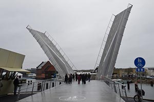В Дании построили разводной мост-бабочку