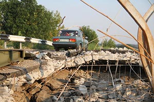 На оккупированной территории хотят отремонтировать мост