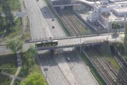 Шляхопровiд бiля станцiї метро &quot;Дарниця&quot; реконструюють