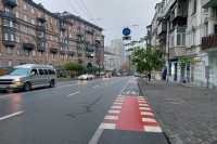 На Сечевых стрельцов запретили парковку