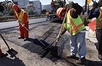 В дополнение к трамвайным путям отремонтируют и всю Дмитриевскую улицу