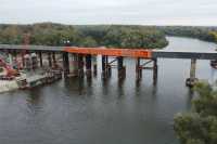 Бiля Чернiгова будують один з найбiльших мостiв через Десну