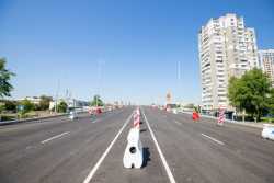 У Києвi частково вiдкрили рух новим шляхопроводом