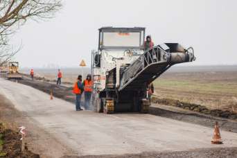 Три компании разделили треть миллиарда на одесские дороги
