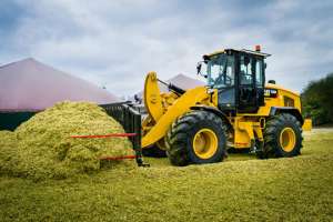 Как используется техника Cat® в молочном производстве