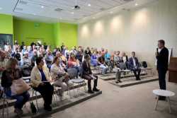 Львiв пообiцяв вiдбудувати знищенi росiйськими ракетами будинки