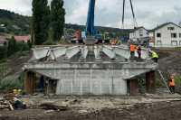 На мосту в мiстi Теребовля стартував монтаж балок