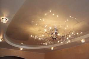 Как выбрать натяжной потолок